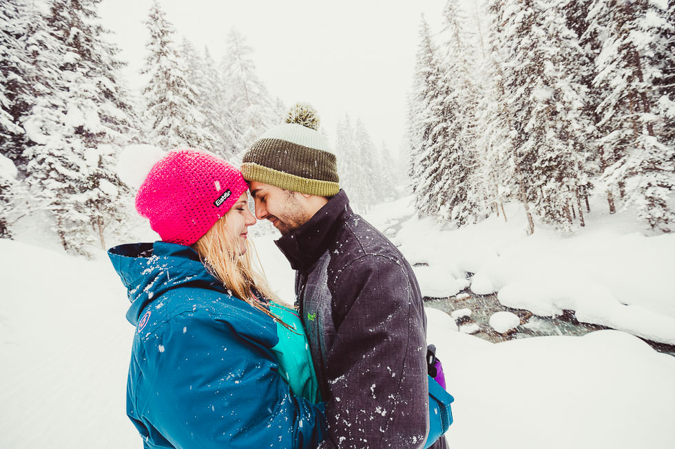 winter engagement photo shoot in tyrol austria - projectphoto